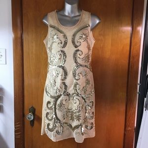Cream/gold lightweight mesh sequined dress M